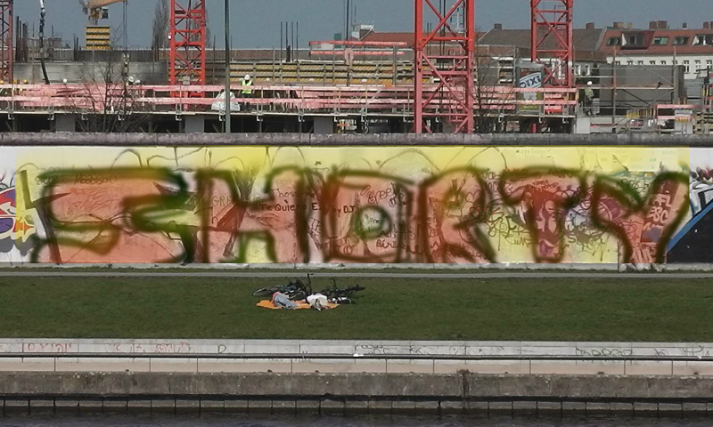 Bombing 1481486668763