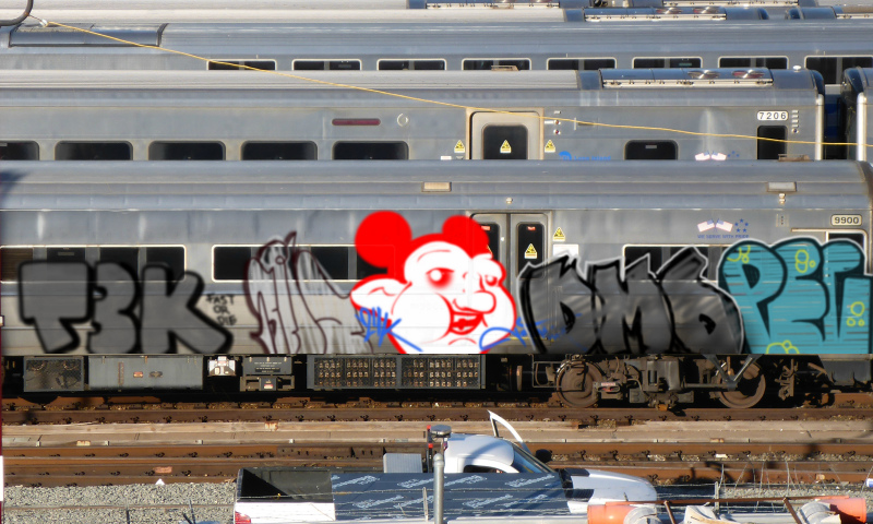 Bombing 1490748534328