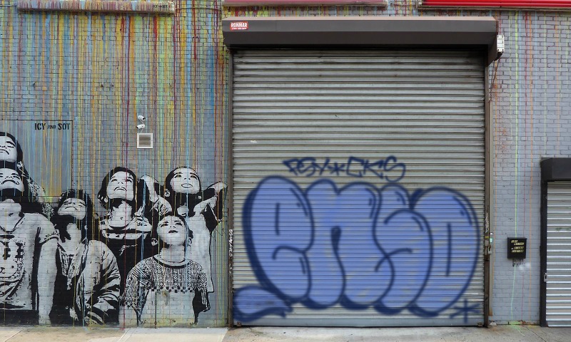 Bombing 1537381674714