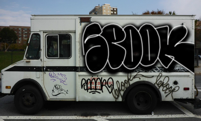 Bombing 1564138182675