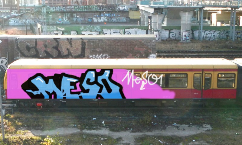 Bombing 1400012024858