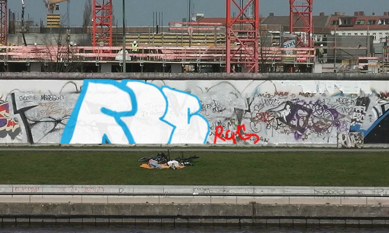 Bombing 1400161268278