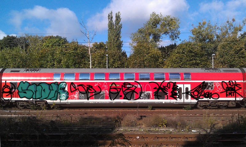 Bombing 1400183214375