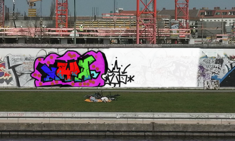 Bombing 1400407883673