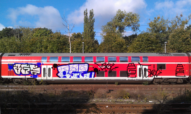 Bombing 1400614511936