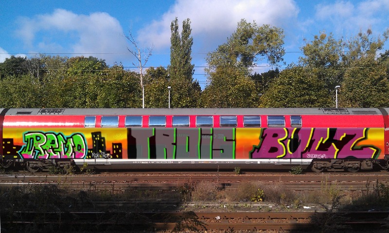 Bombing 1400937338428