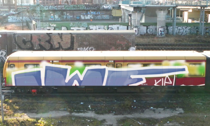 Bombing 1401817217930