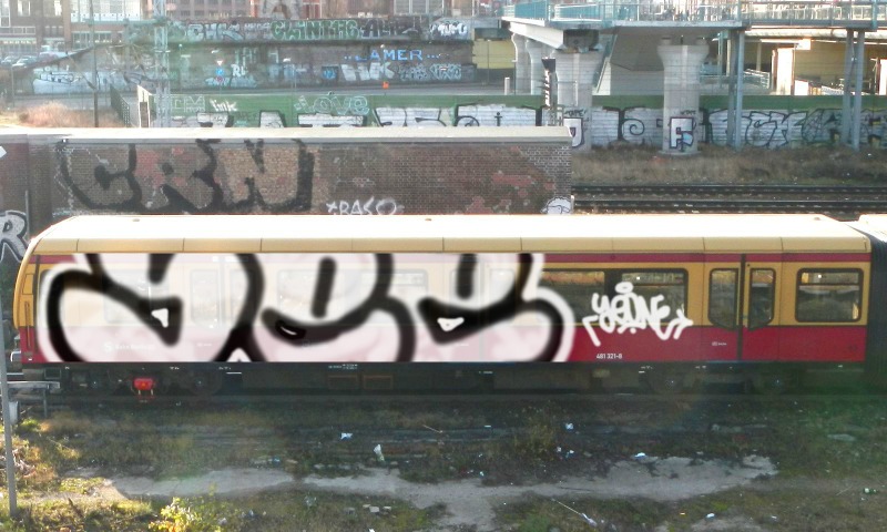 Bombing 1402659005294