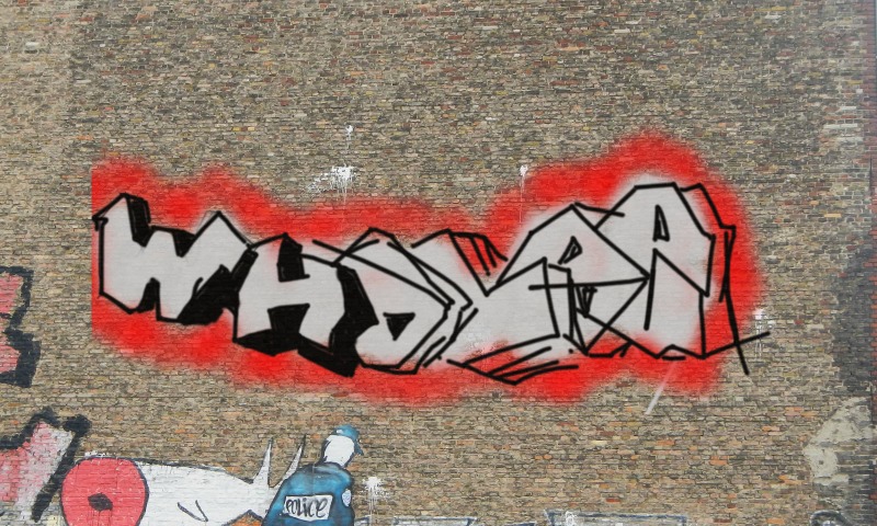 Bombing 1402760024213