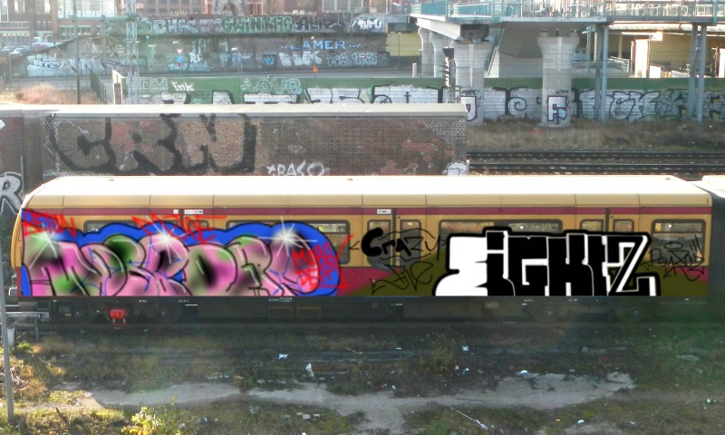 Bombing 1499013785742