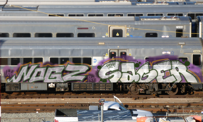 Bombing 1513521472561