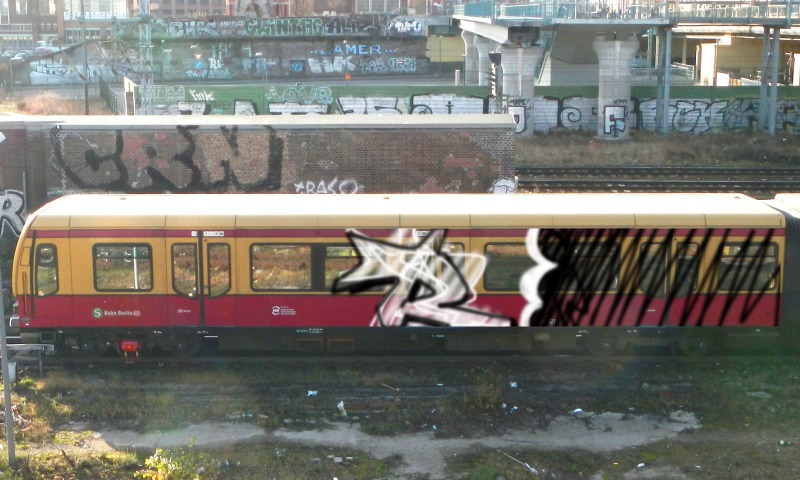 Bombing 1389105612221