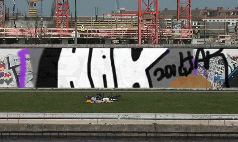 Bombing 1390092385077