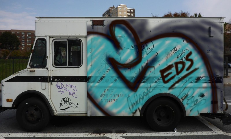 Bombing 1753237970086