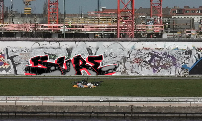 Bombing 1757182298853