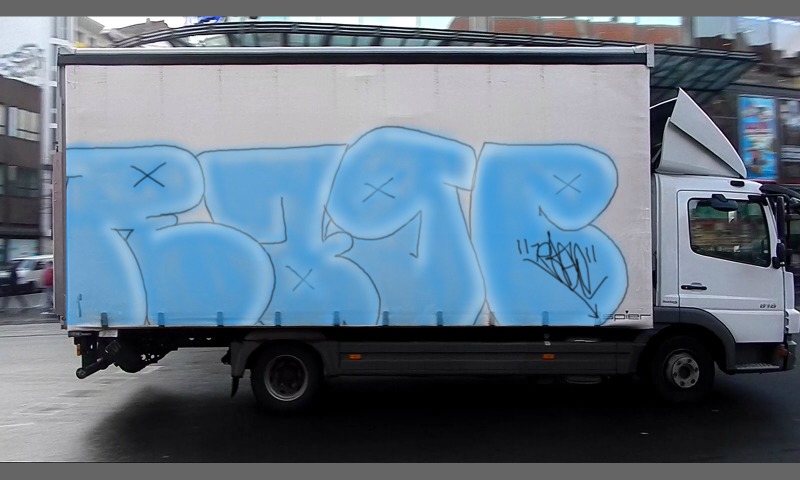 Bombing 1407155754705