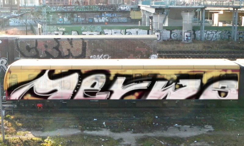 Bombing 1419447945488